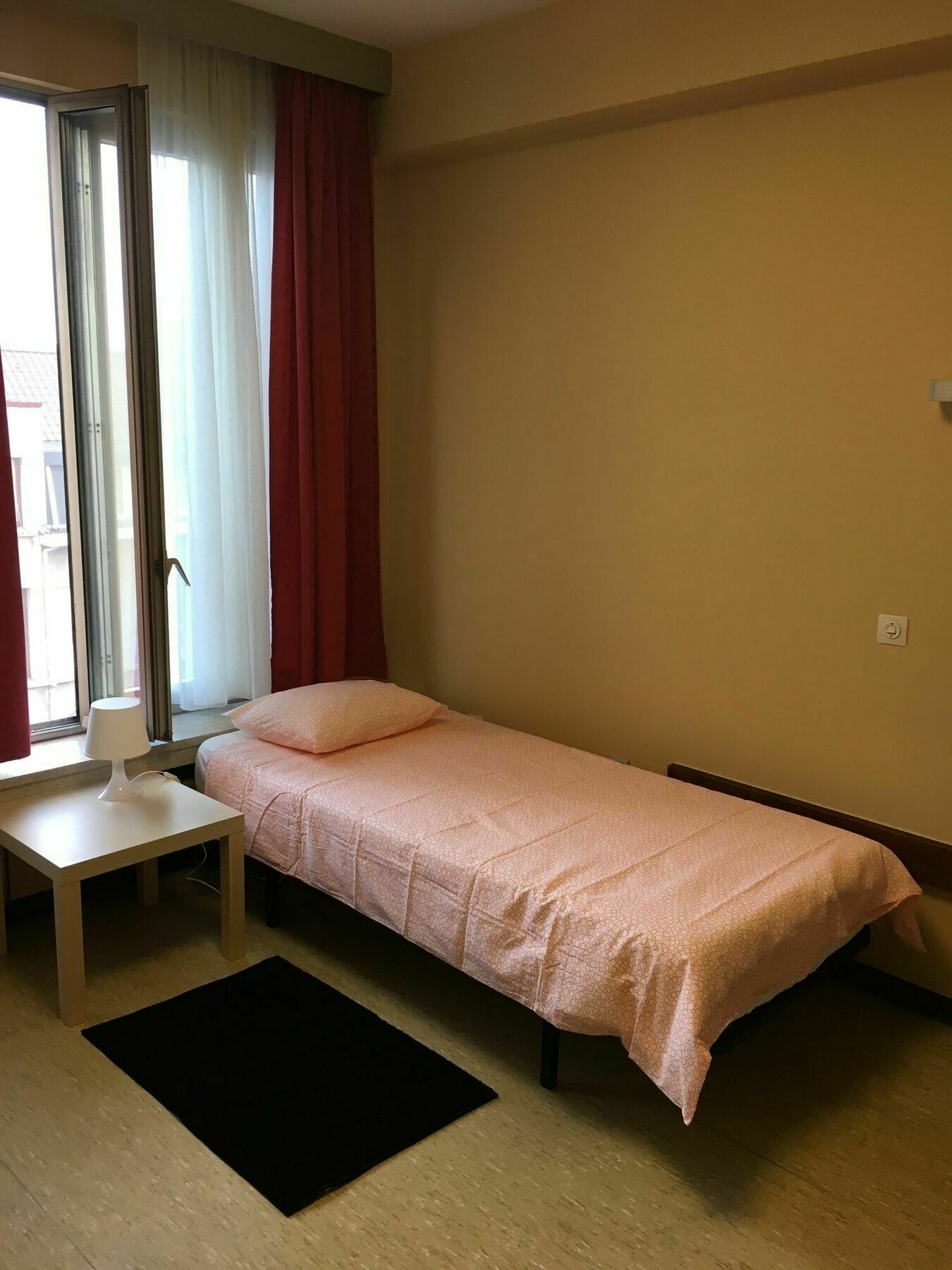 Privilege Guest House Antwerpen Bagian luar foto
